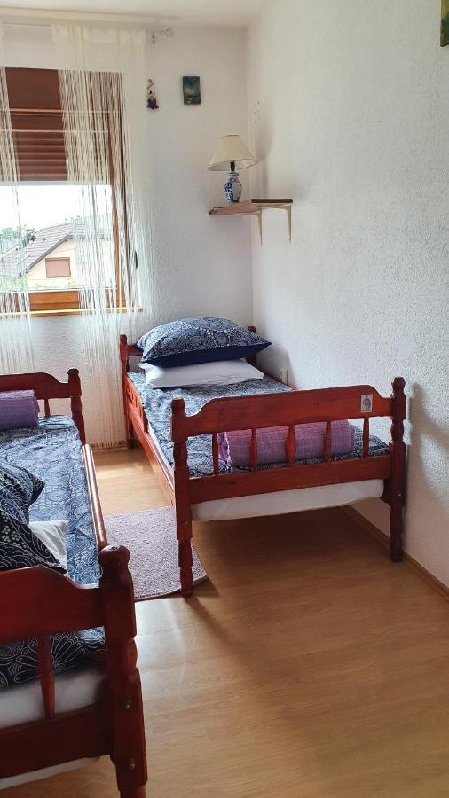 Apartman Caco3 - Potpuno Opremljen Stan U Blizini Plitvickih Jezera Korenica Exterior photo